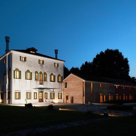 Villa Martin Sambruson Kültér fotó