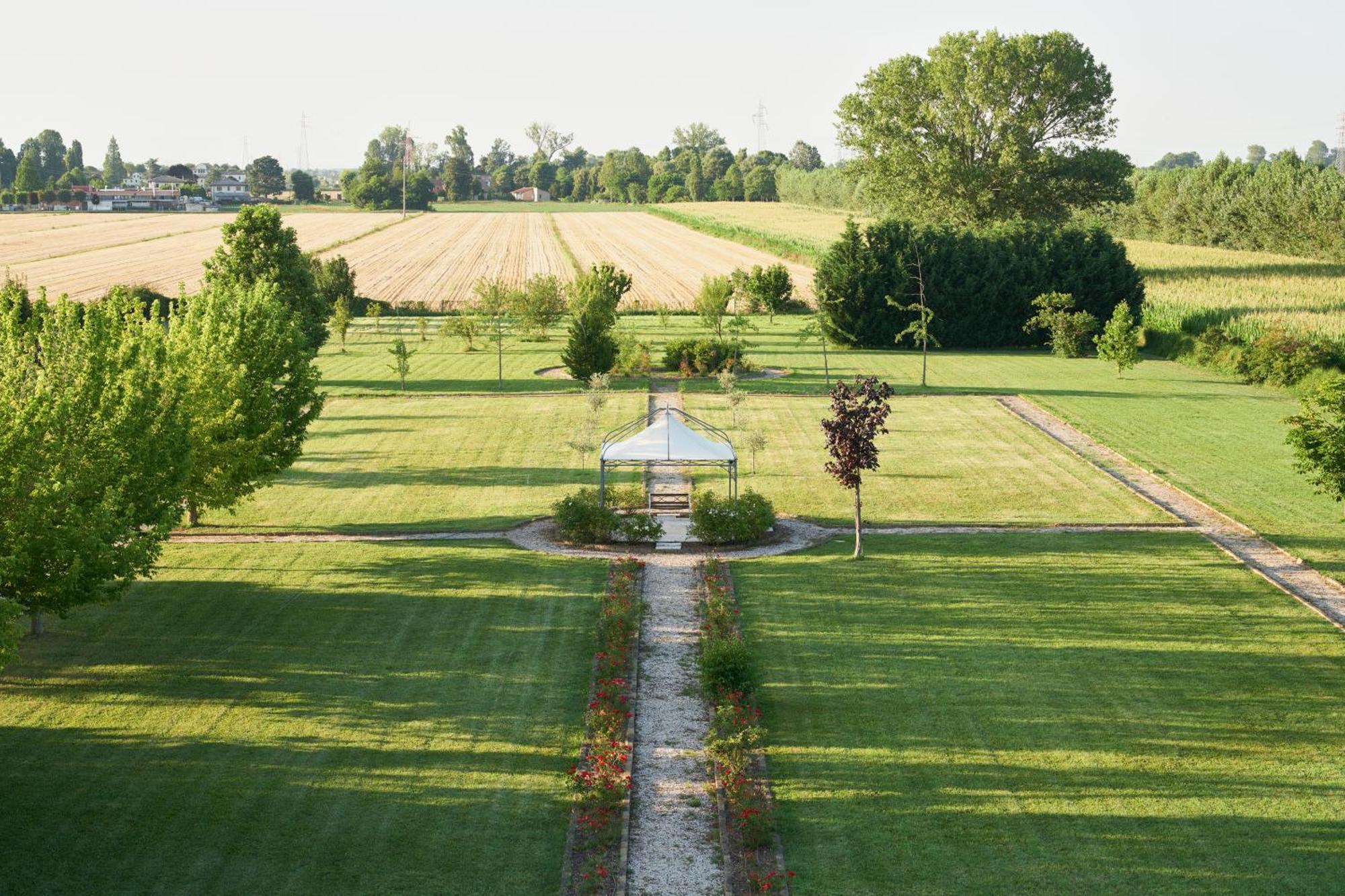 Villa Martin Sambruson Kültér fotó